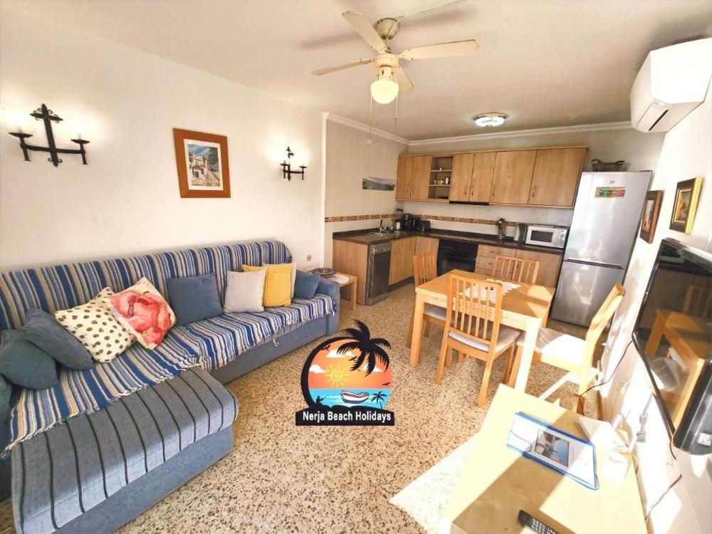 2 Bed With Sea View Near Burriana Nerja