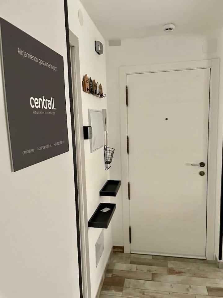 Apartamento 3 Hab Con Parking Junto A La Playa Nerja