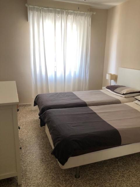 Beautiful 1 Bedroom 4g