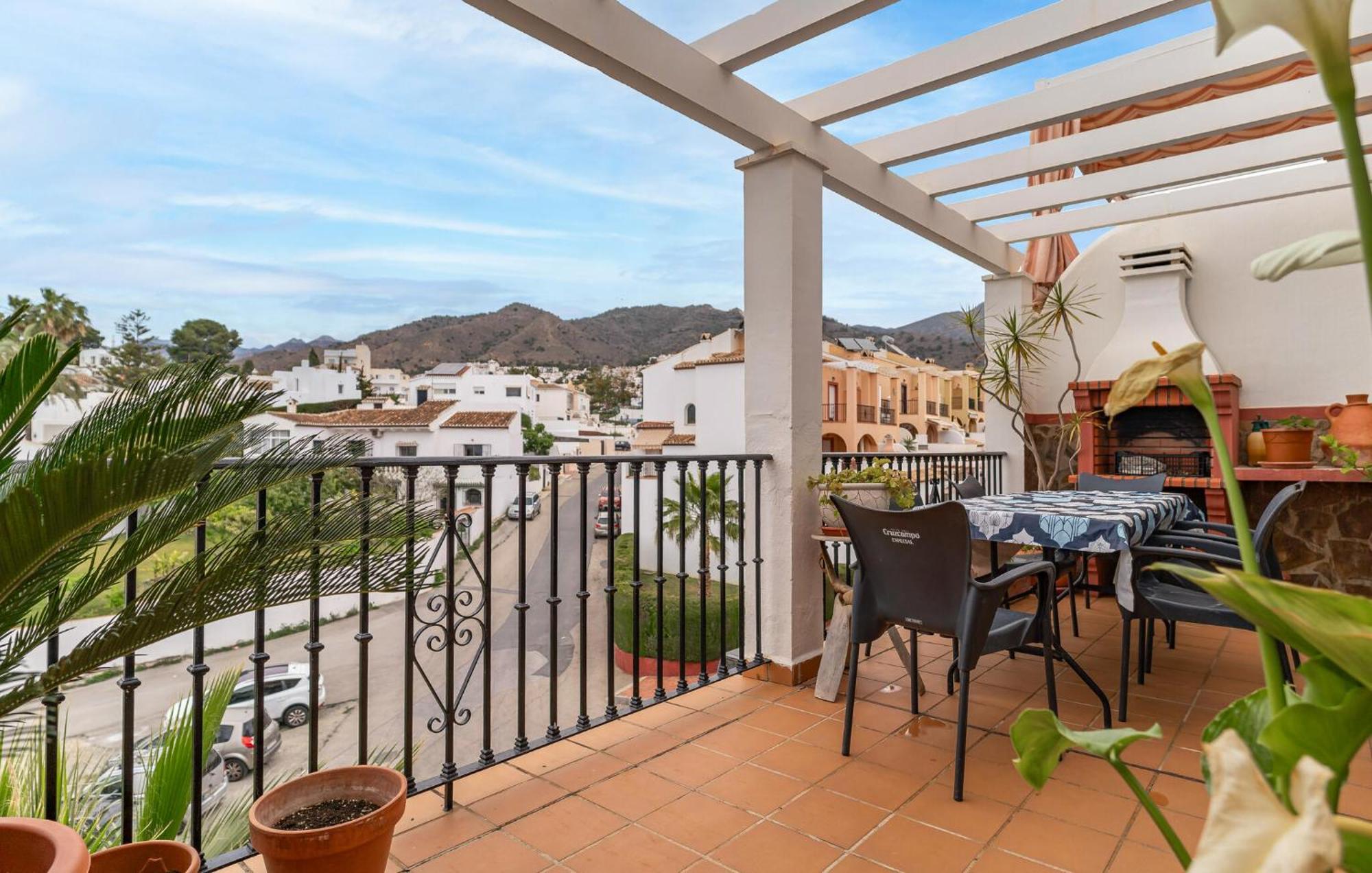 Apartamento Beautiful In With Wifi