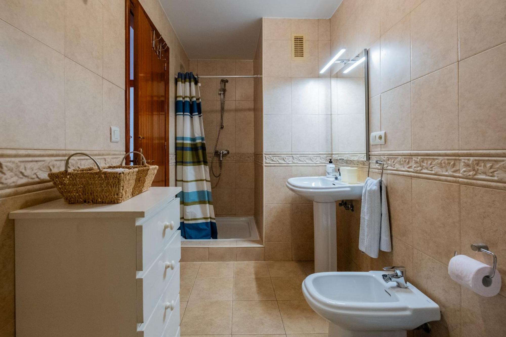 Chaparil 3-5 Spacious With Views *