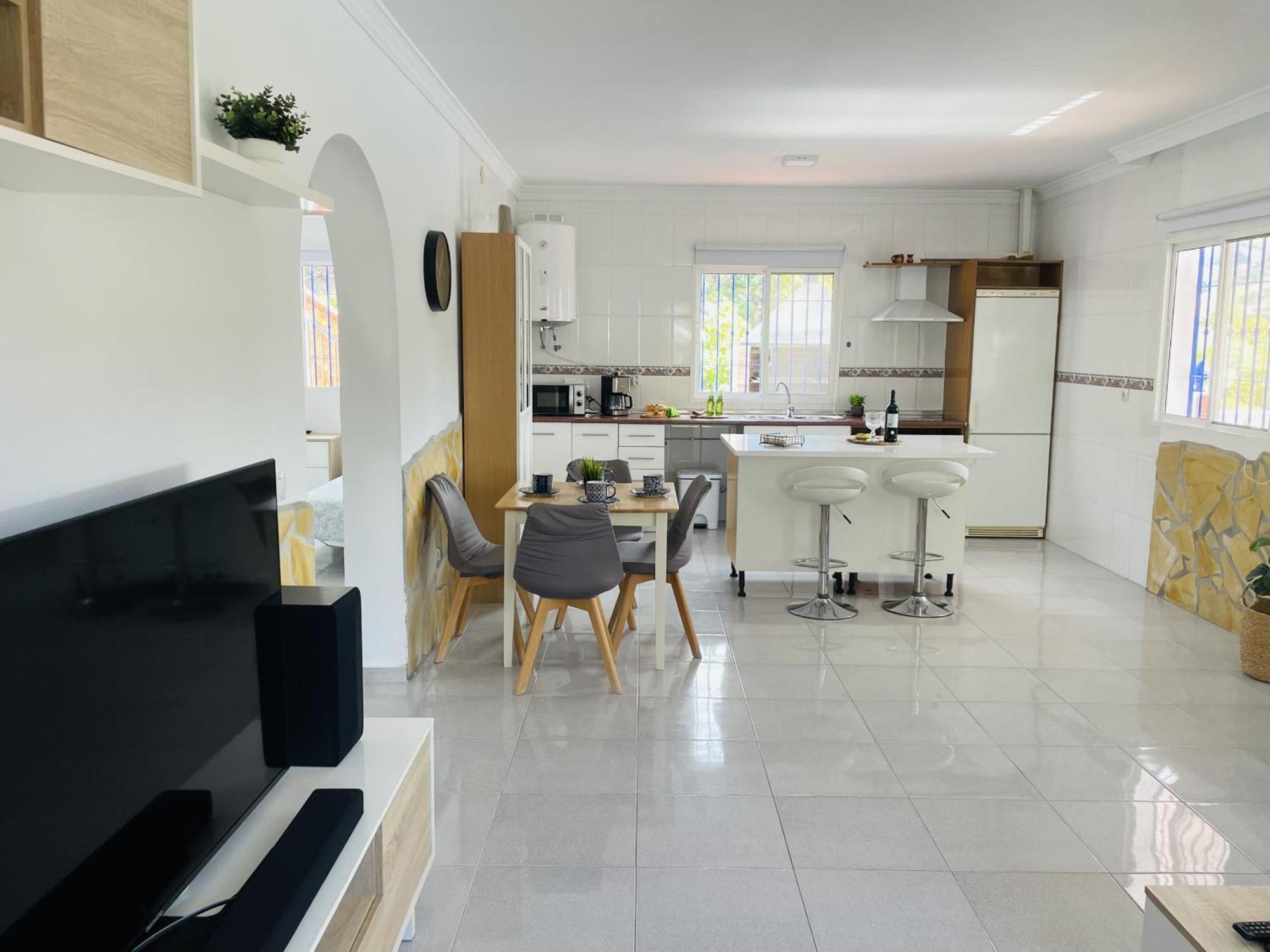 Marimel Con Piscina Privada Nerja
