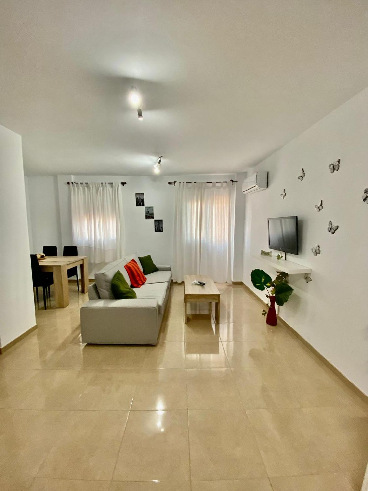 “smile Nerja” Chic With Wifi, 4 Guests Nerja