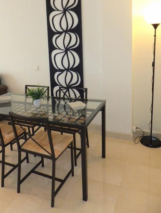 Luminoso Atico Cerca De La Playa Con Piscina Y Garaje Apartamento Nerja