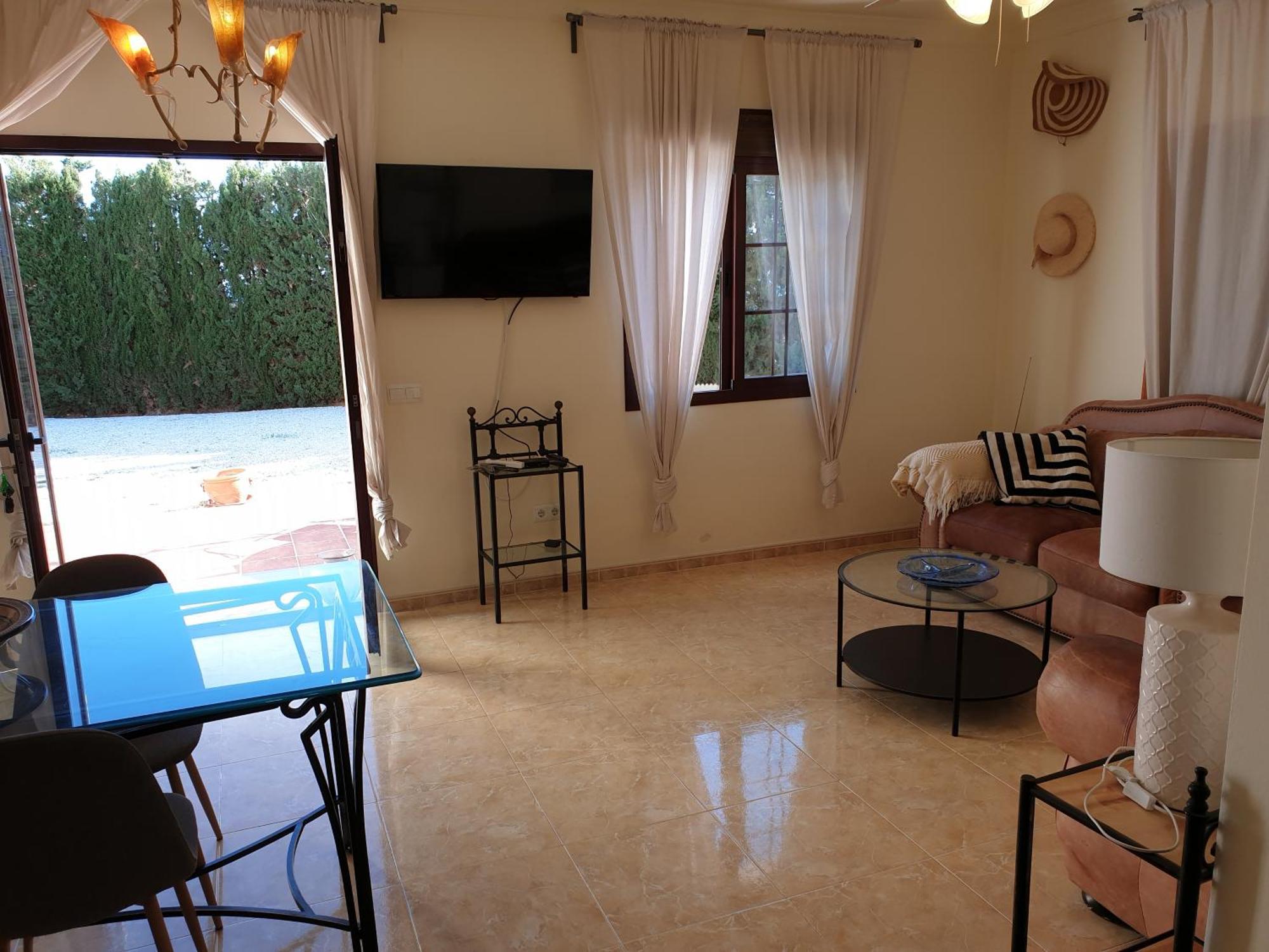 Apartamento Delightful Spacious 2 Bed In *