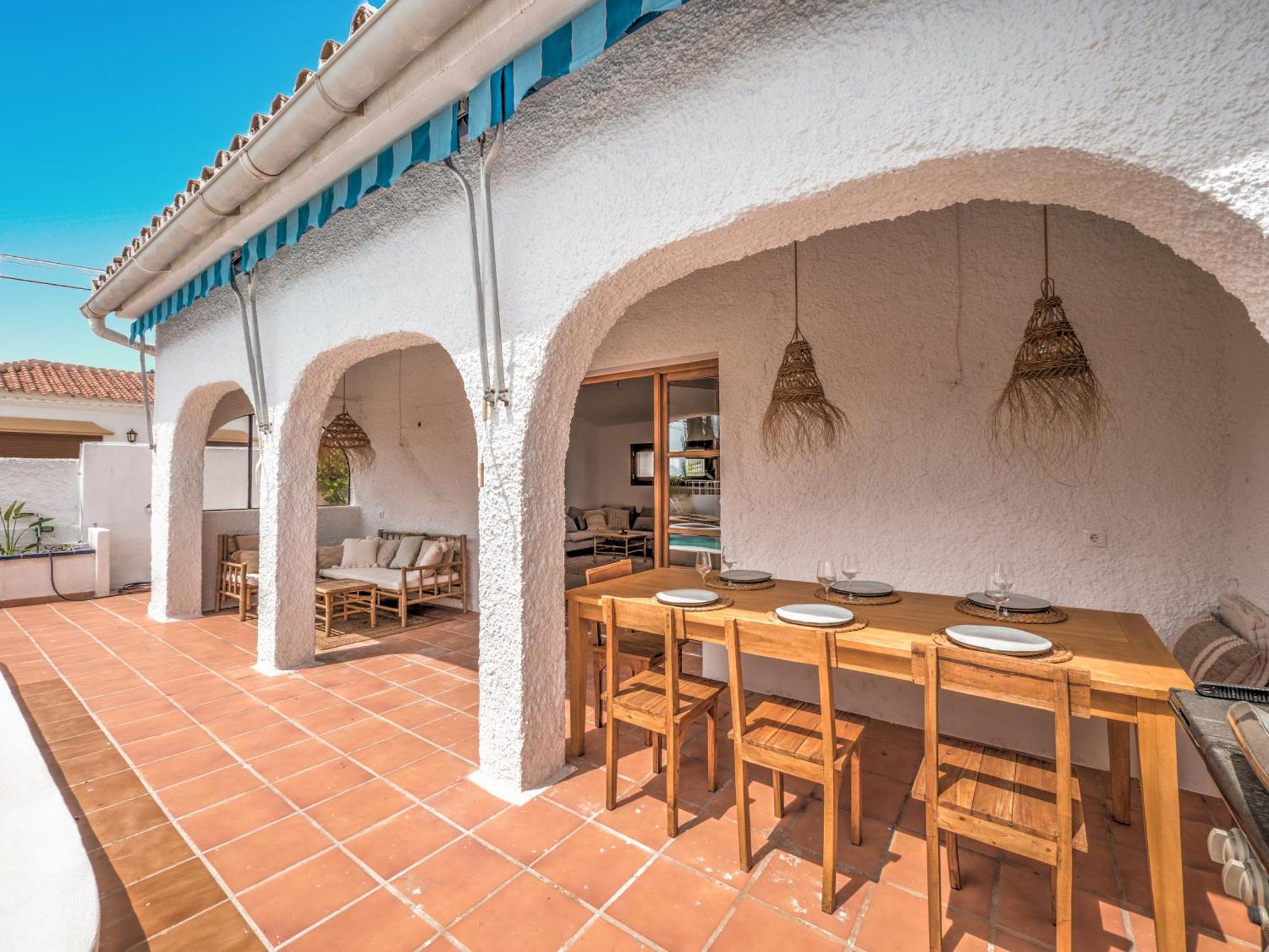 Сasa de vacaciones In Mediterranean Style With Private Pool *