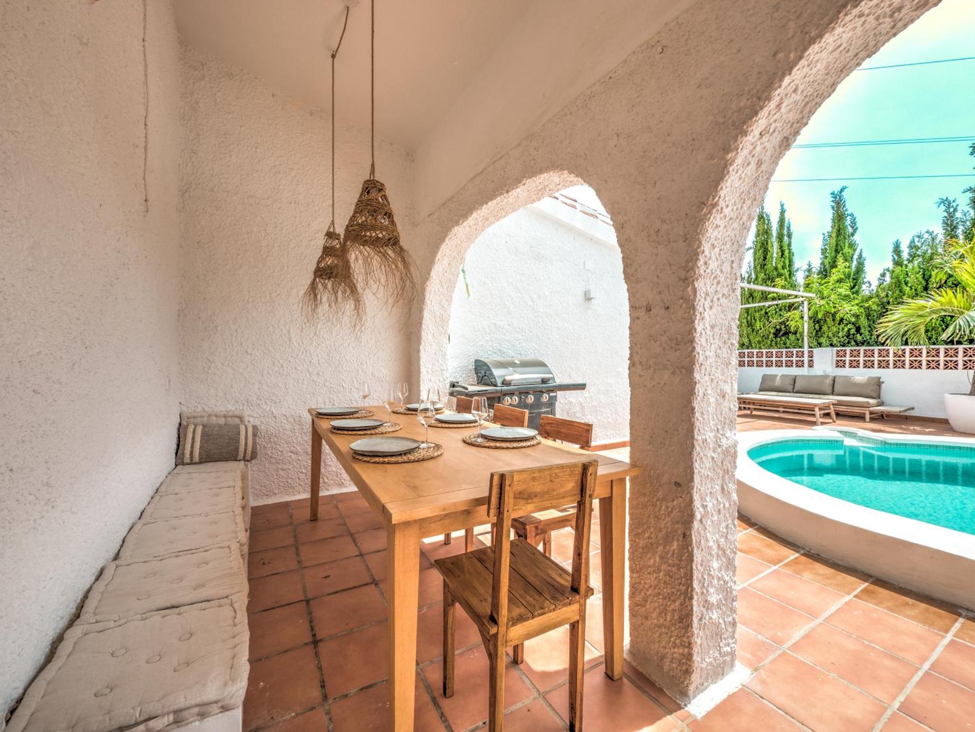 In Mediterranean Style With Private Pool *