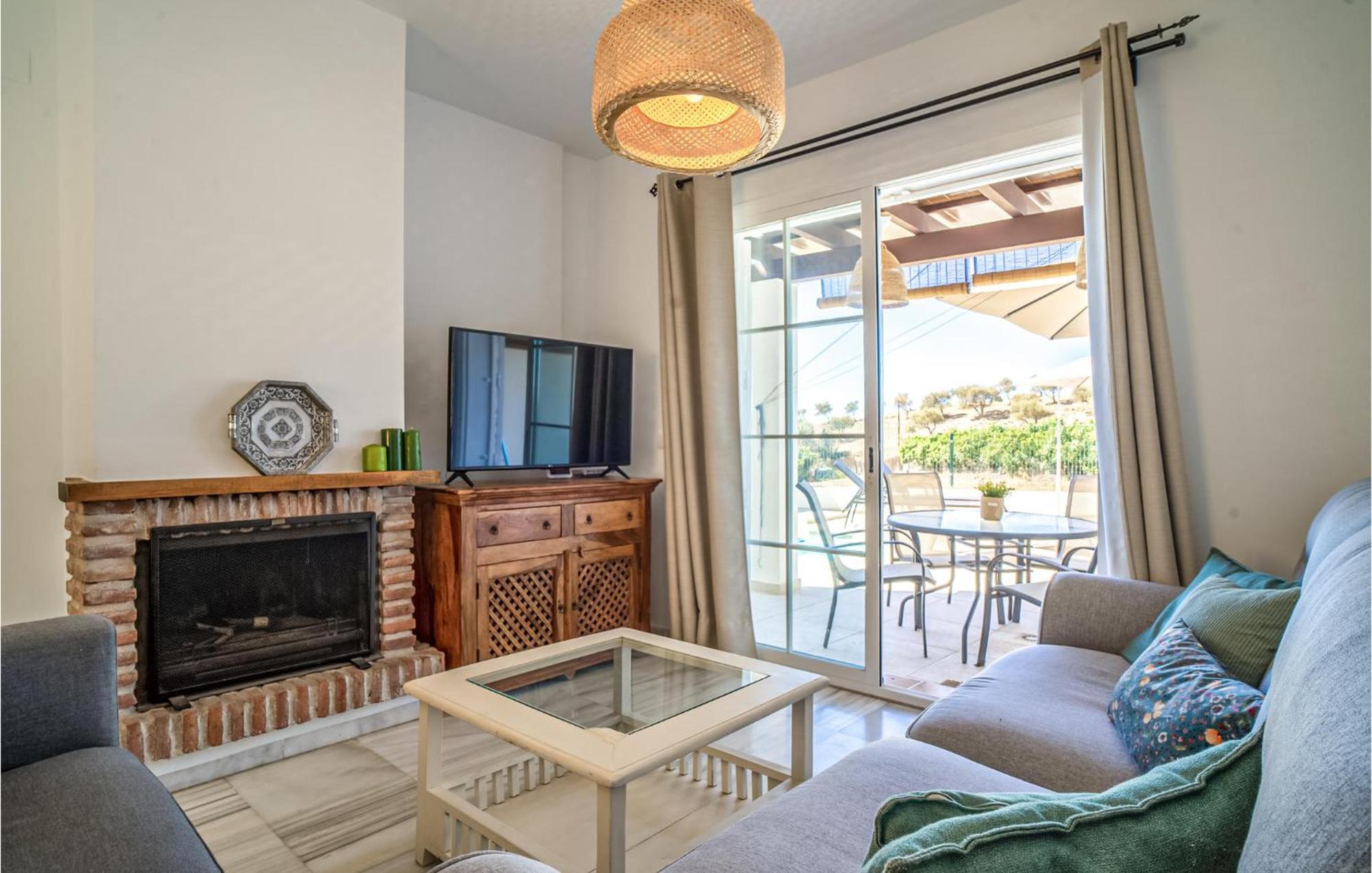 Cozy In With Kitchen Nerja