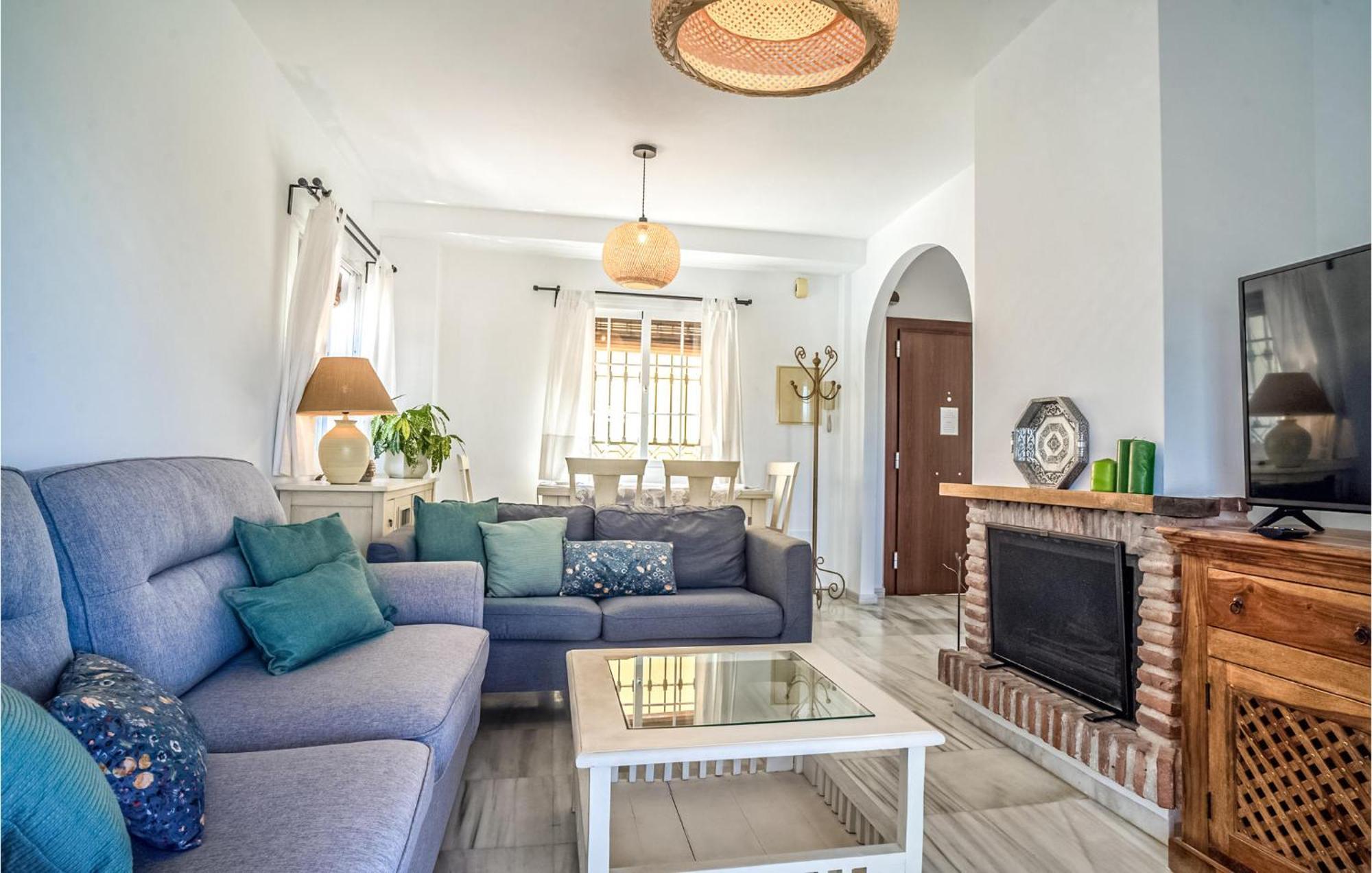 Casa de férias Cozy In With Kitchen Nerja
