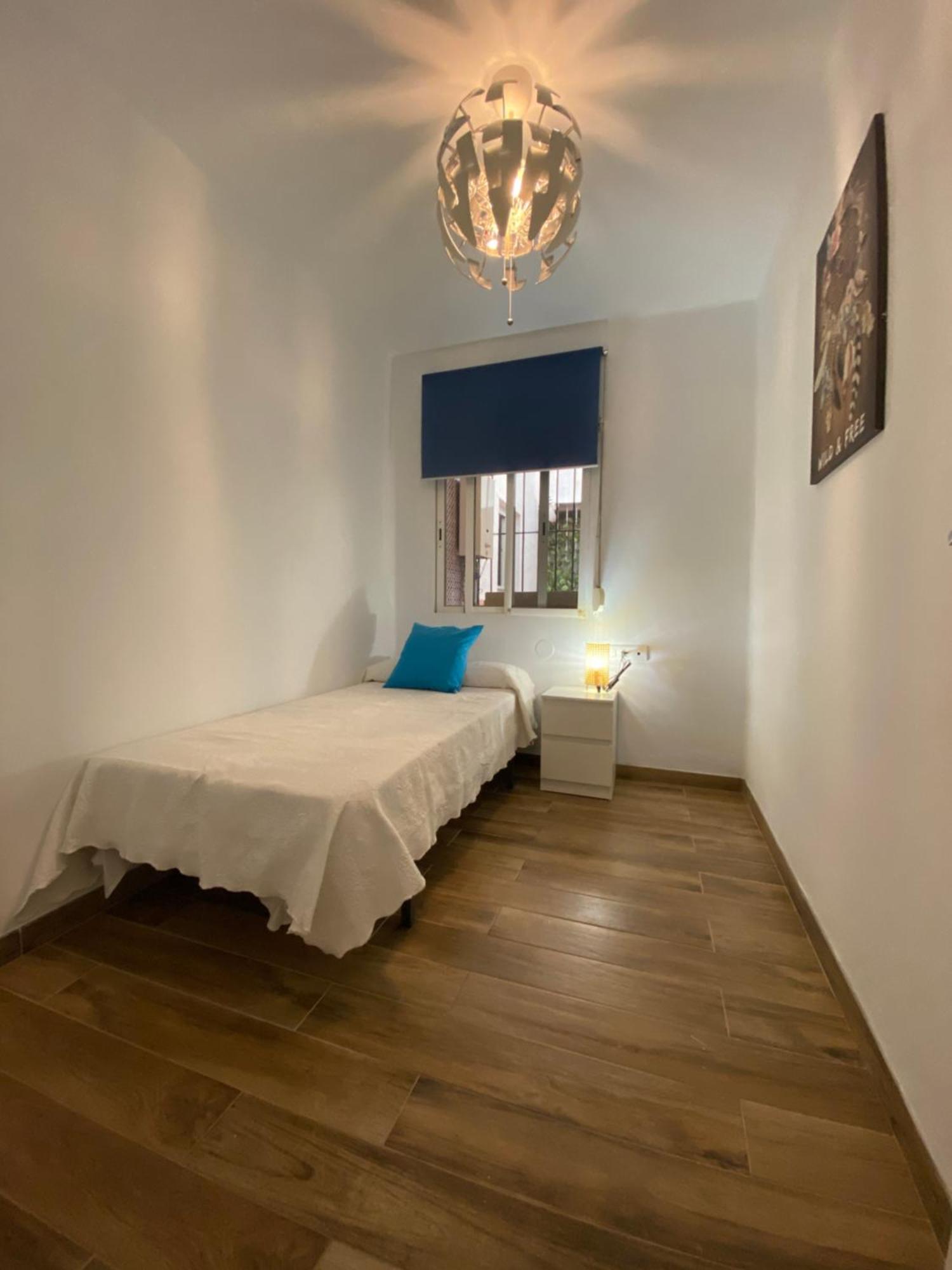 Apartamento Shr042 Centrico De Tres *