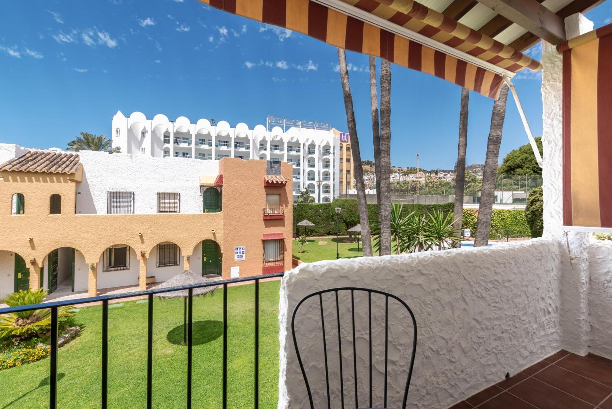 Renovated On Beachside With Pool Apartamento