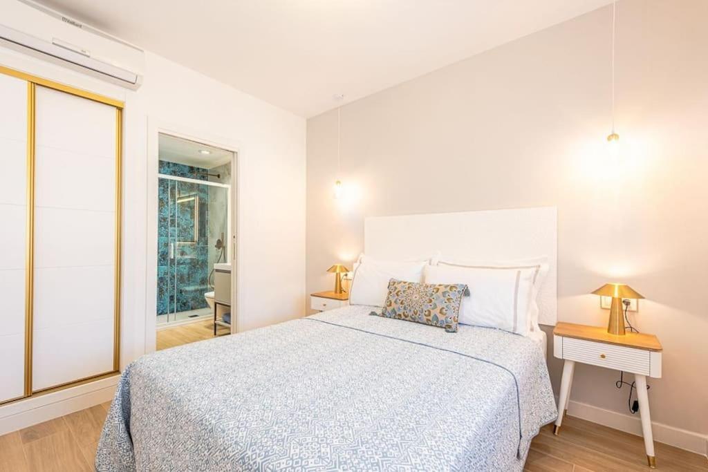 Sea View, Stylish & Modern 2 In The Center Apartamento Nerja