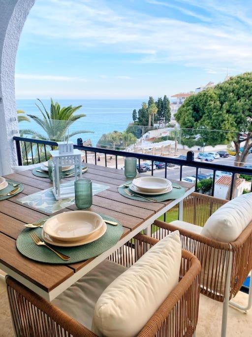 Sea View, Stylish & Modern 2 In The Center Nerja