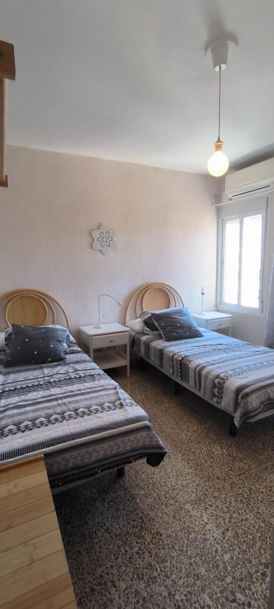 Apartamento Luminoso Playa Torrecilla. Con Piscina