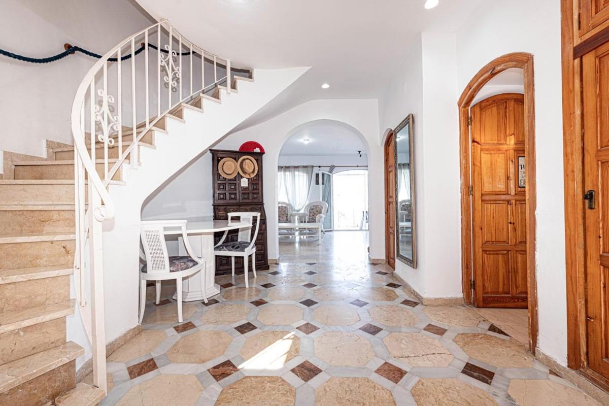 Tara Villa