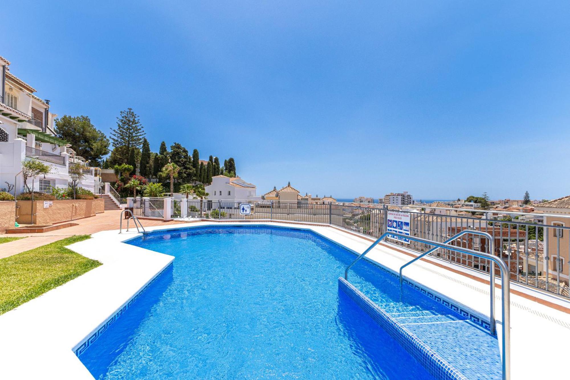 Townhouse Close To Burriana Apartamento