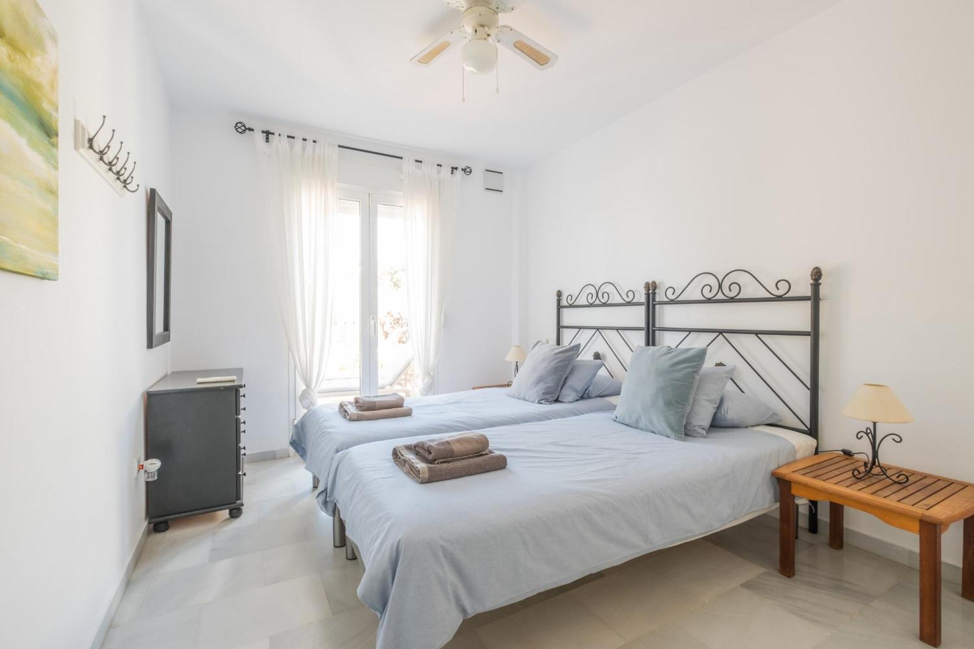 Aljamar 24 Comfortable House Near Burriana * Nerja
