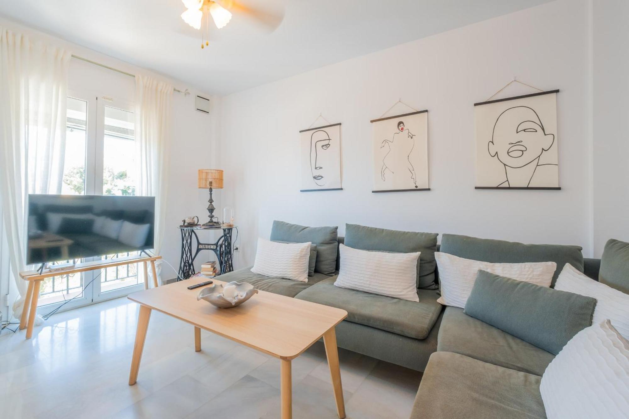 Aljamar 24 Comfortable House Near Burriana Holiday home Nerja