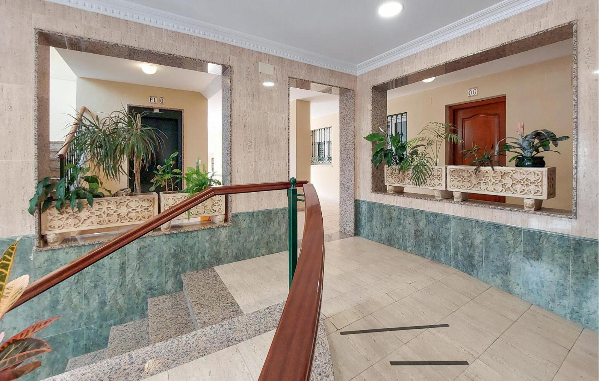Apartamento 2 Bedroom Stunning In *