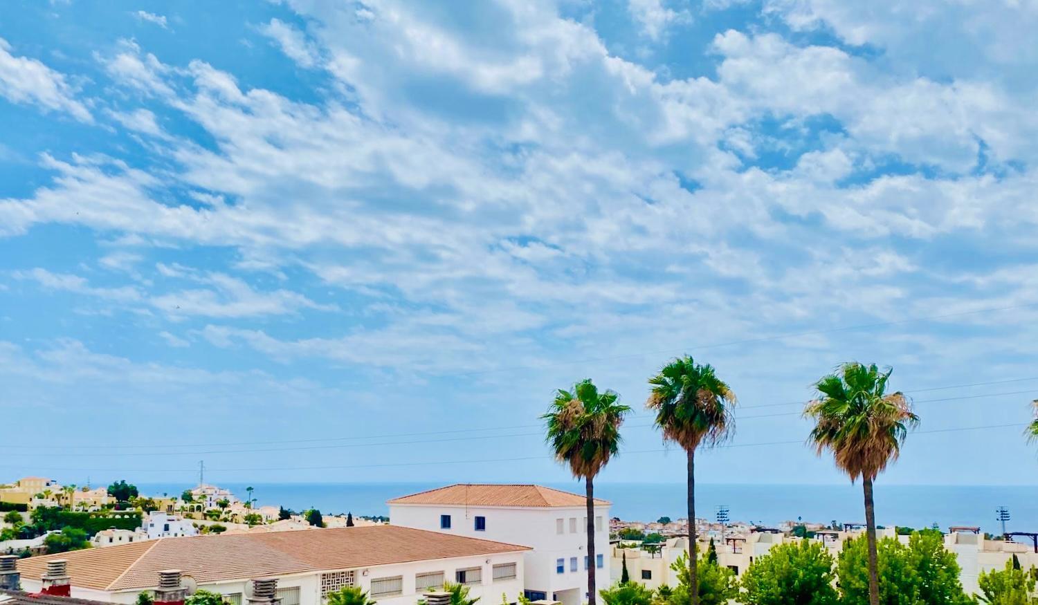 Apartamento Moderno Y Espacioso Con Vistas Al Mar Nerja