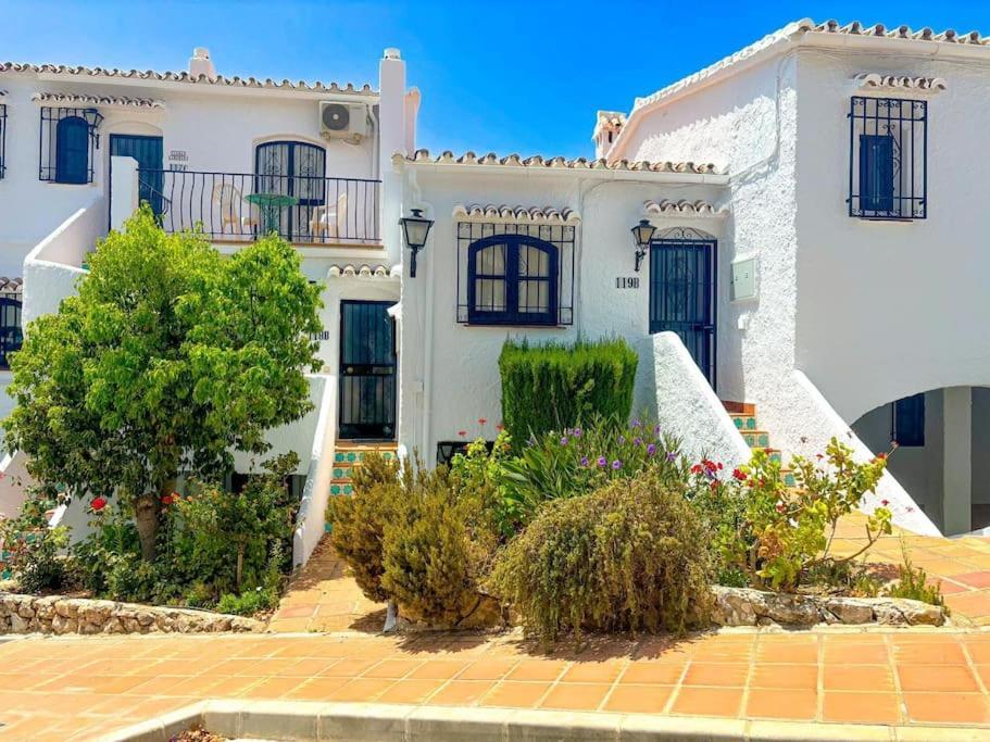 A2406 Capistrano Village, Nerja