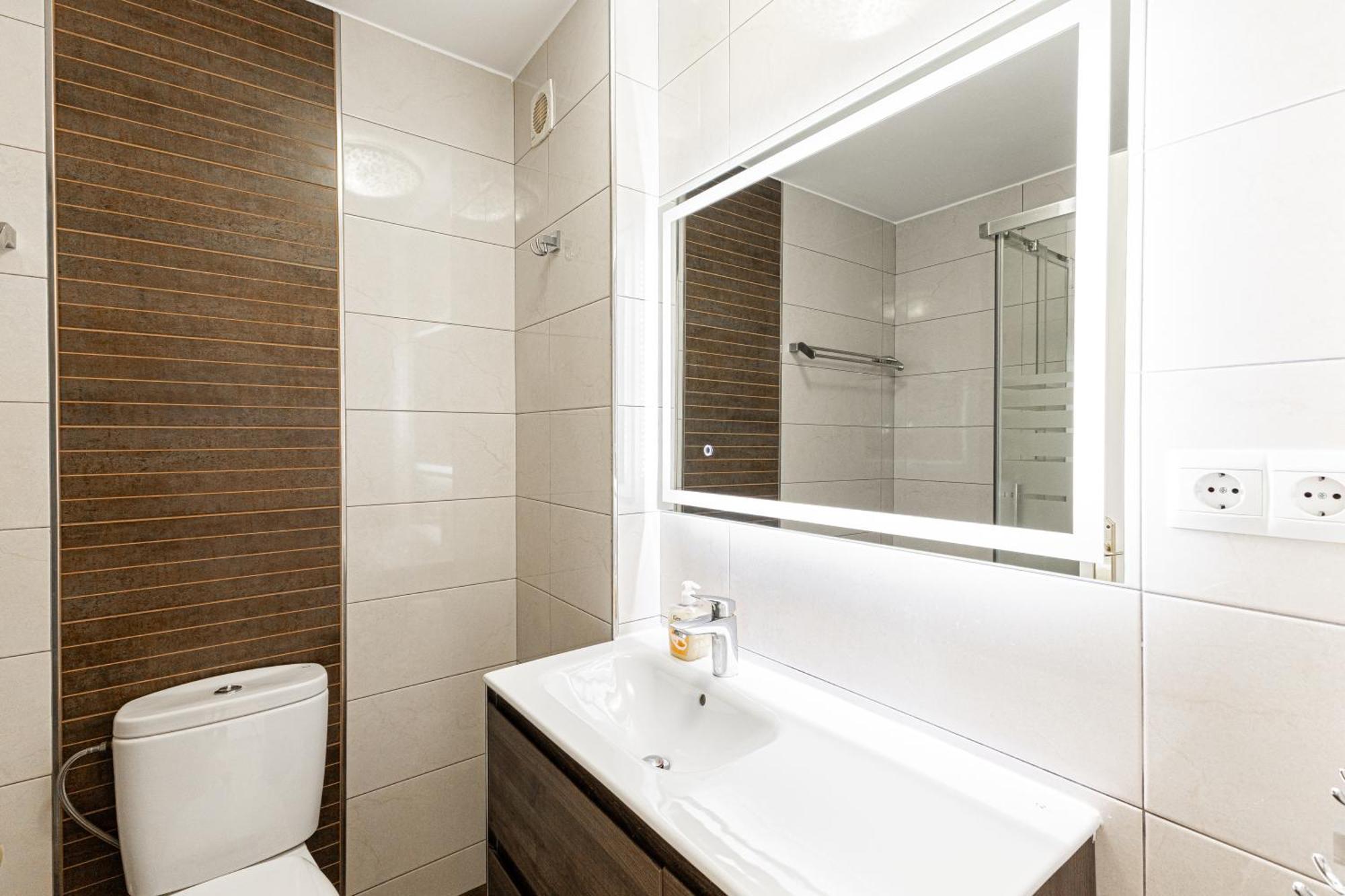 Apartamento 3 Bedroom With Private Rooftop Terrace *