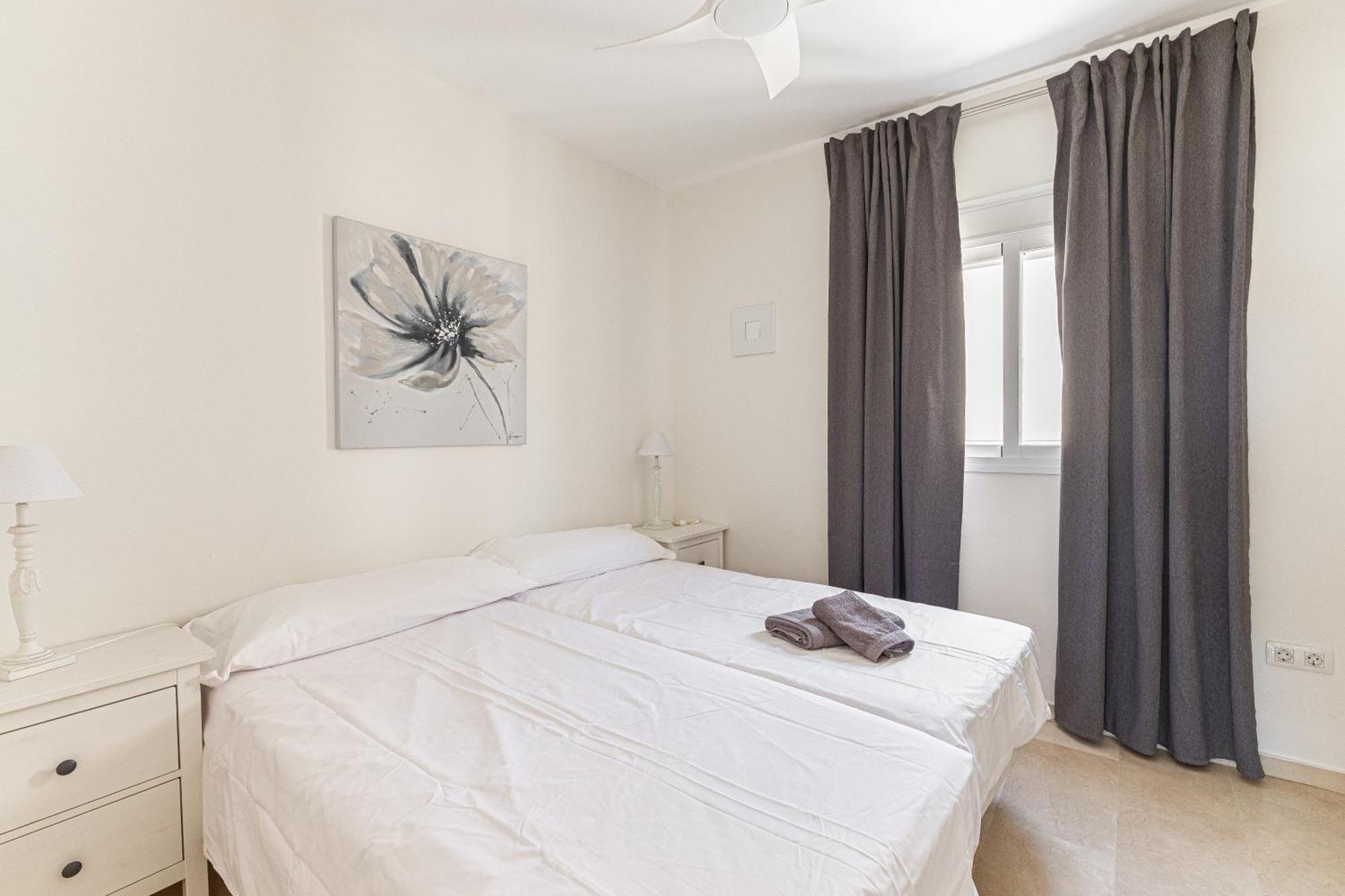 3 Bedroom With Private Rooftop Terrace Nerja
