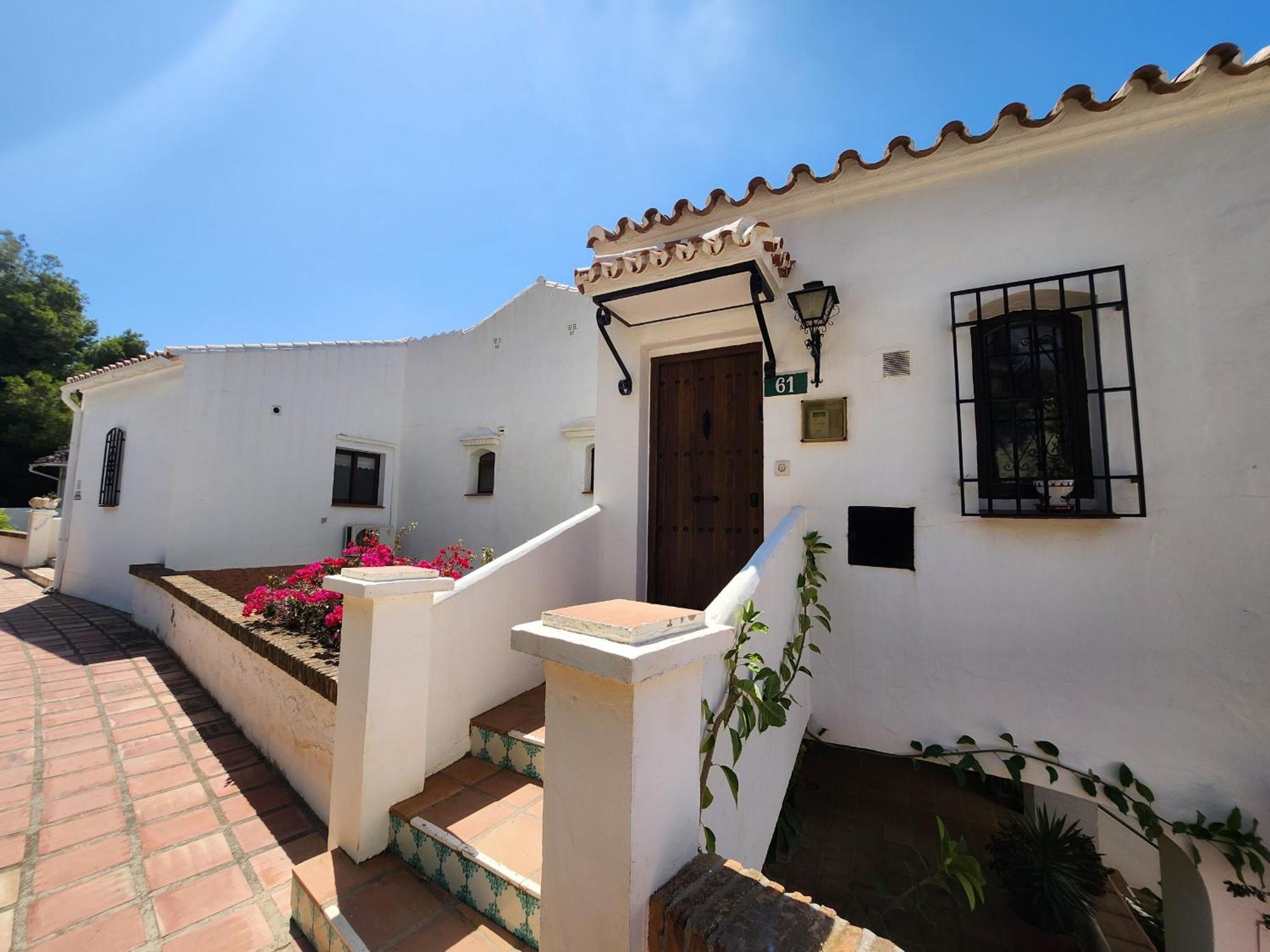 Apartamento R1370 Mandarinos 61 *
