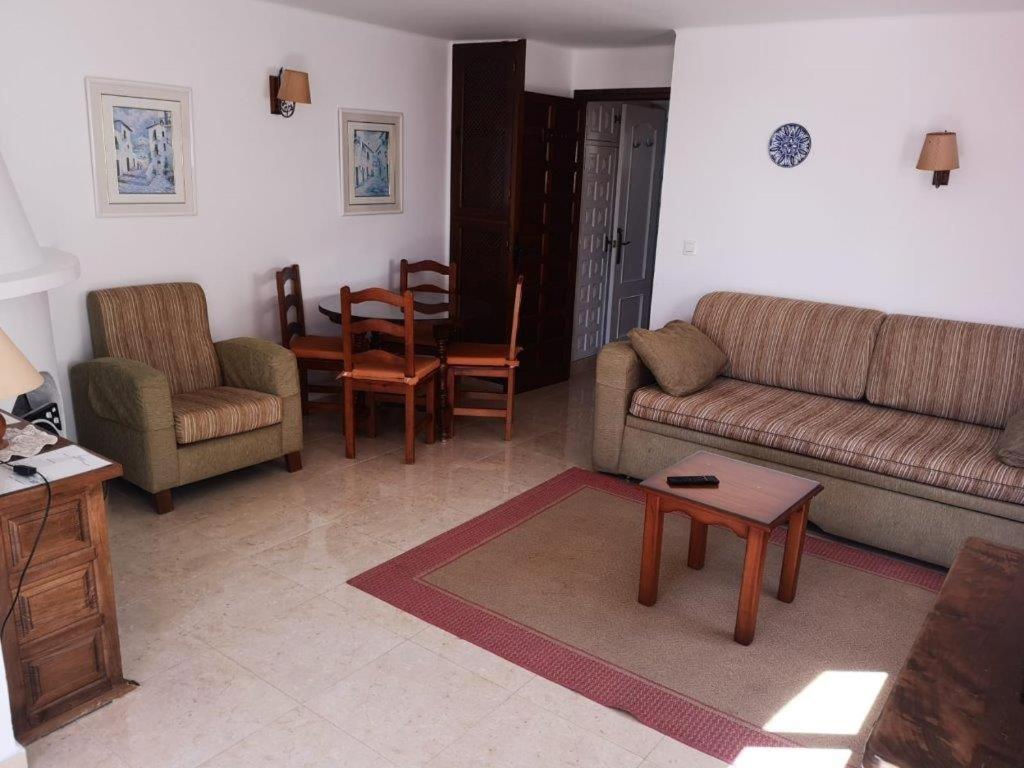 El Capistrano