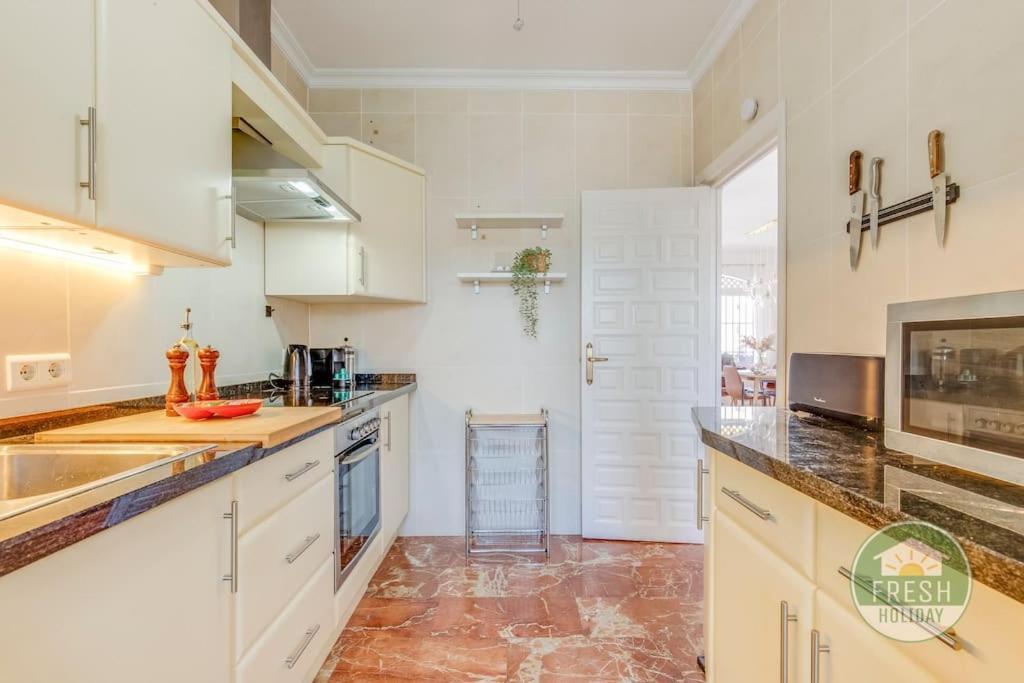 Casa Cielo Azul - Only 10 Mins Walk To Everything!