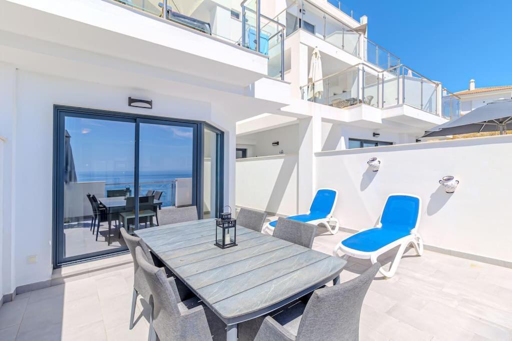 Sea View Ladera Apartamento *