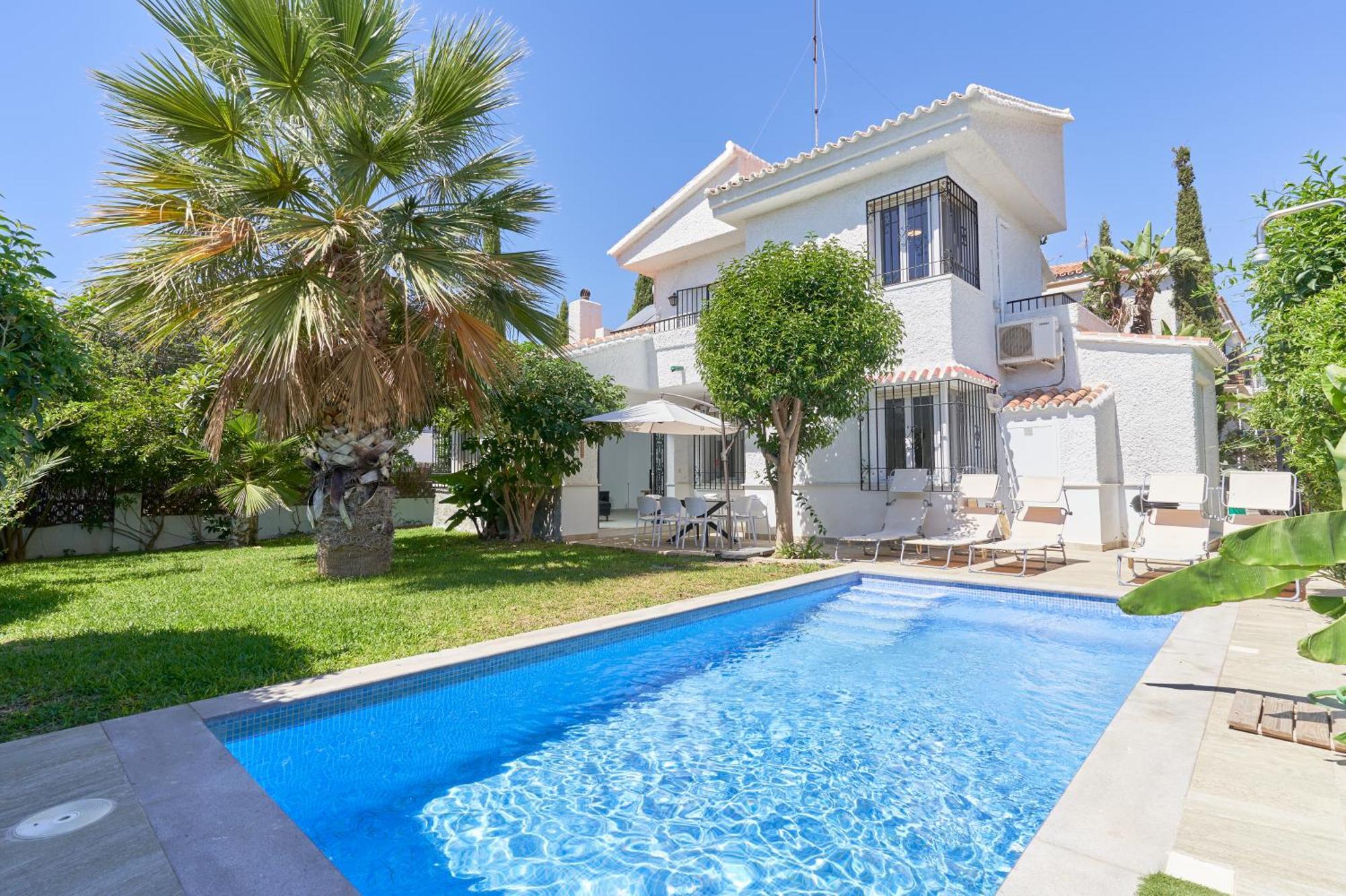 Rodriguez Acosta 22 Nerja