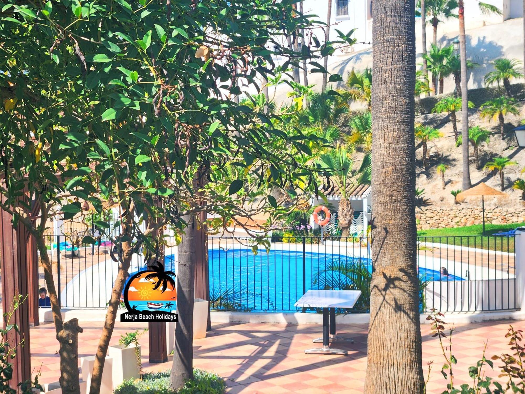Cozy 1 Bedroom In Oasis De Capistrano * Nerja