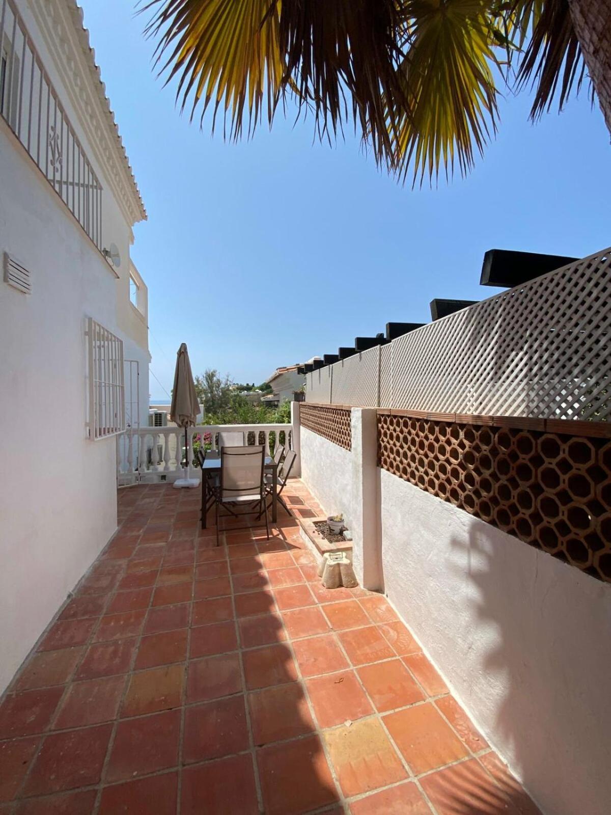 Shr049 Perlamar * Nerja