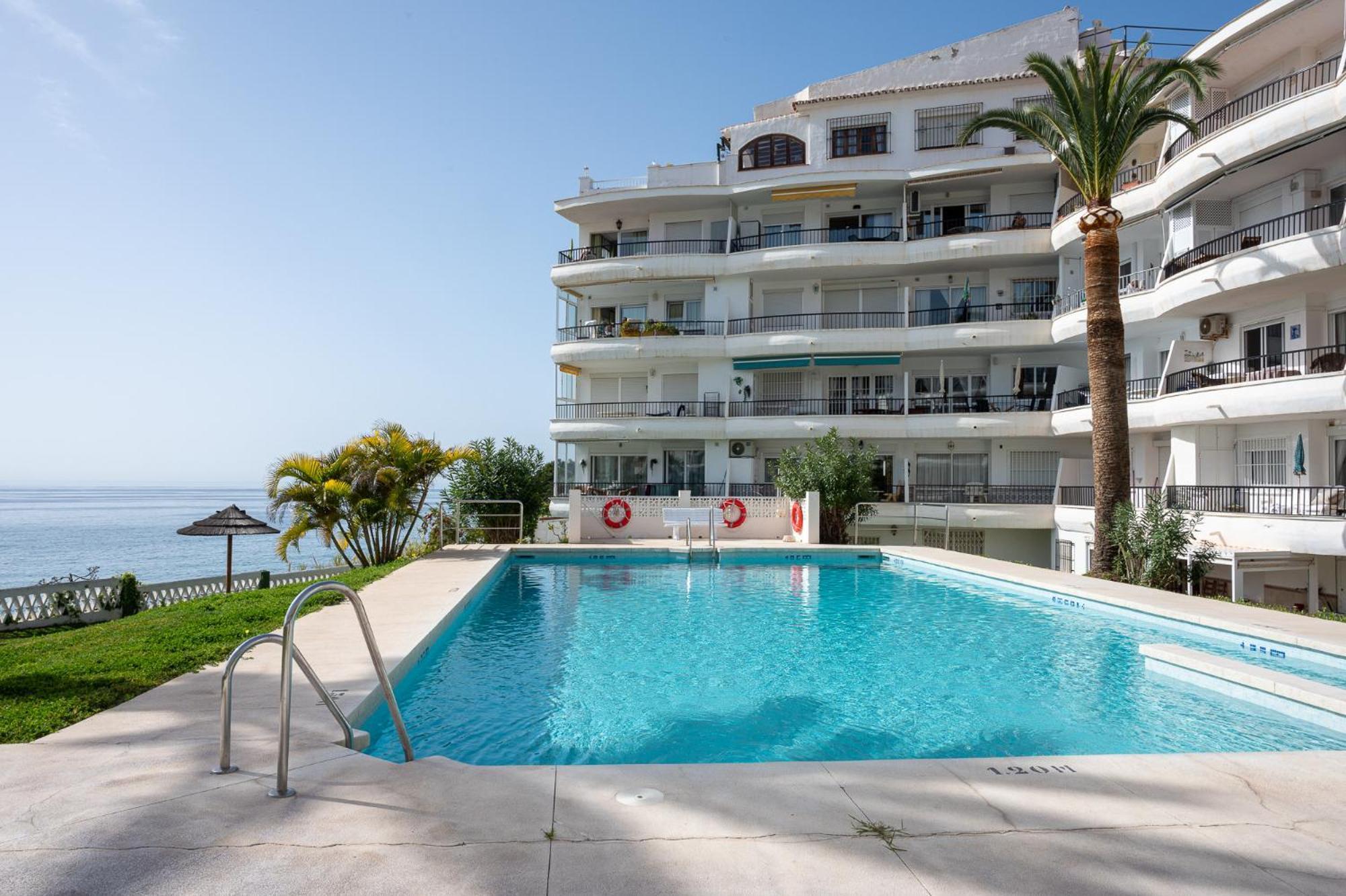Ap408 Acapulco Playa Apartamento Nerja