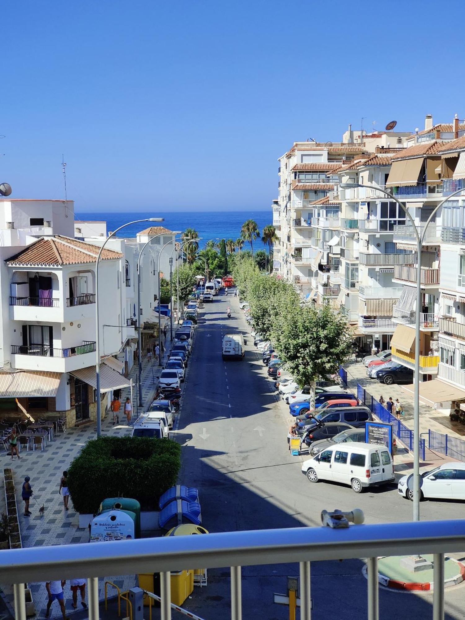 Ap408 Acapulco Playa Nerja