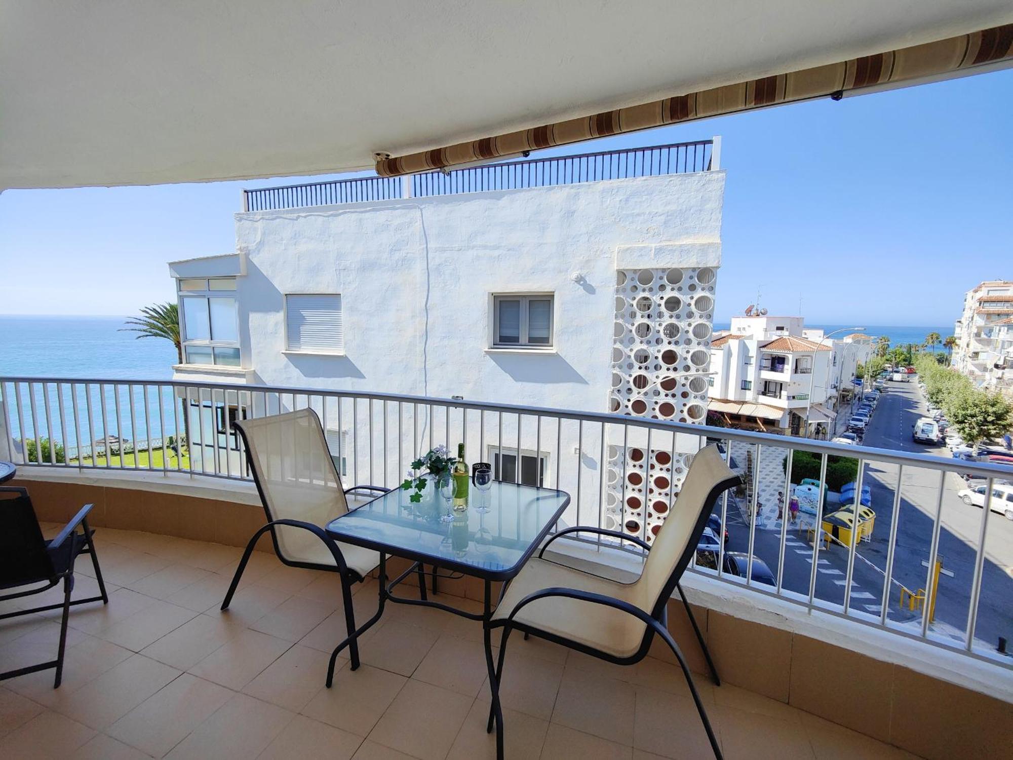 Ap408 Acapulco Playa * Nerja