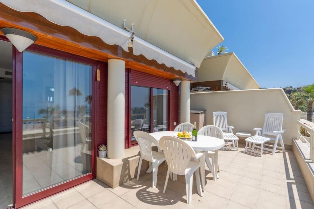 Luxury, Frontline Burriana Beach,