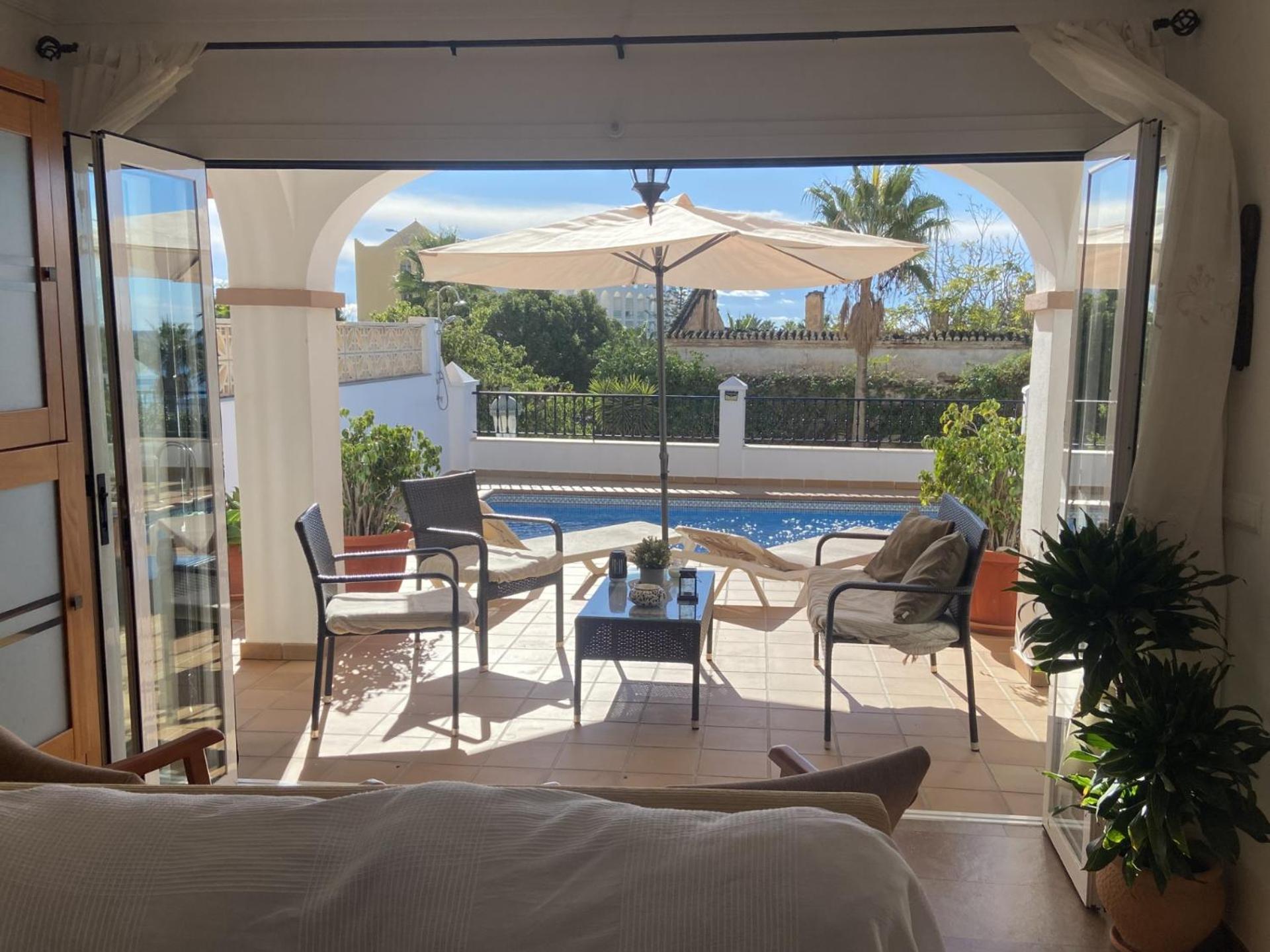 Casa Rosi, Vistas Al Mar, Piscina Privada Y A/a Nerja