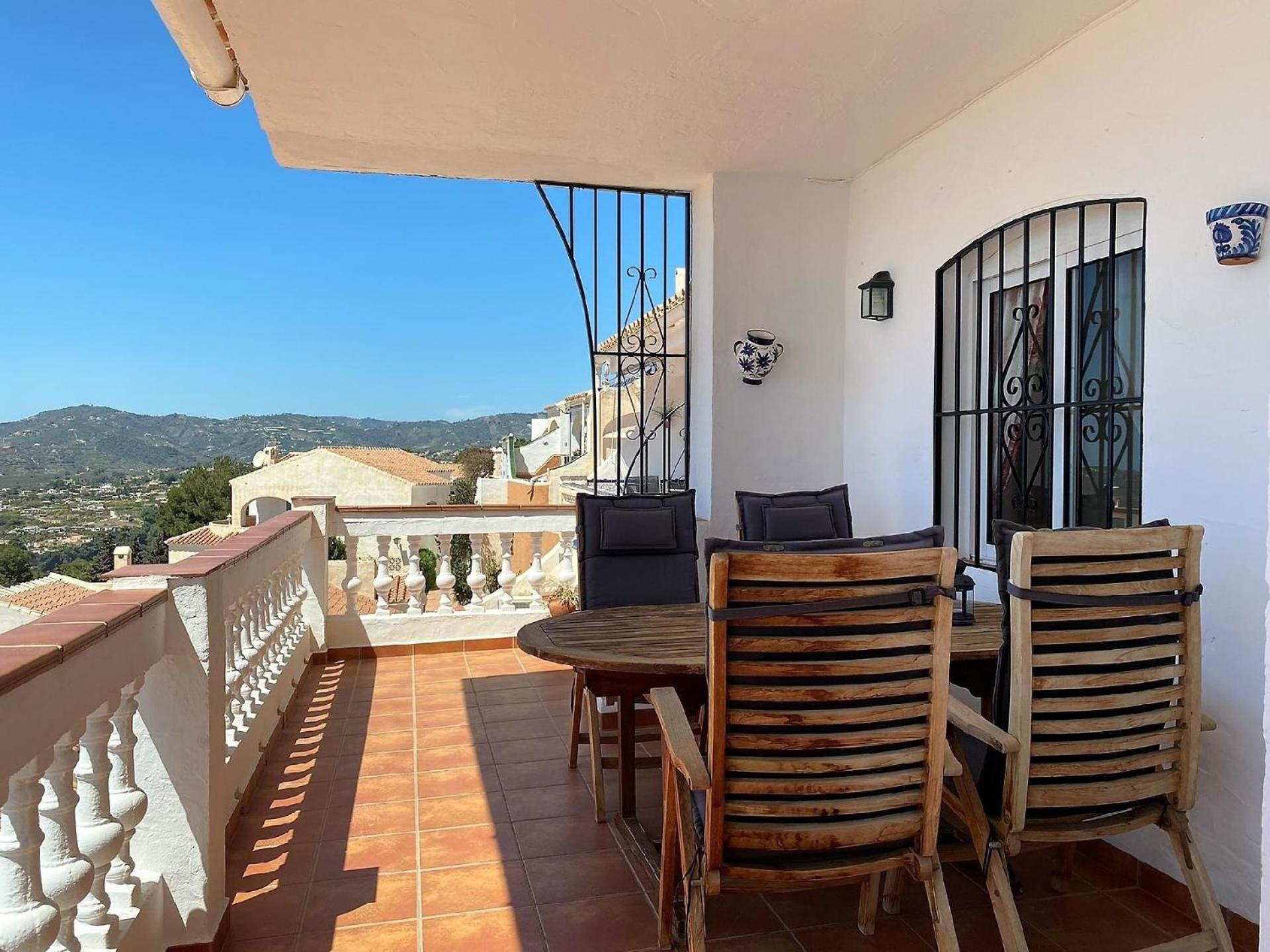 Apartamento Fuer 4 Personen Ca 90 Qm In Nerja, Andalusien Costa Del Sol *