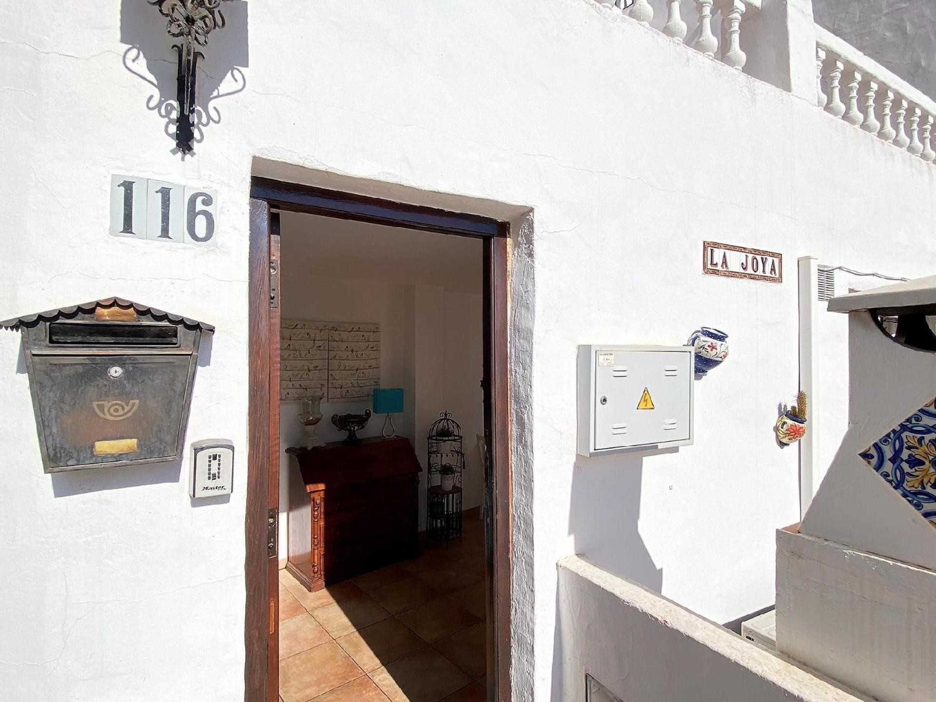 Fuer 3 Personen Ca 60 Qm In Nerja, Andalusien Costa Del Sol *