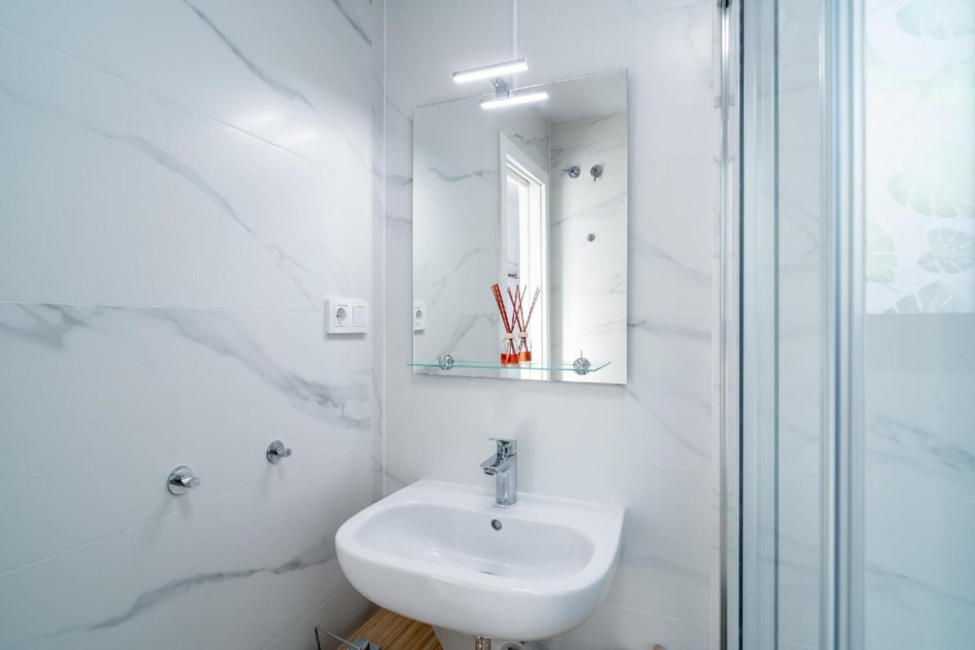 Apartamento Fuer 6 Personen Ca 120 Qm In Nerja, Andalusien Costa Del Sol
