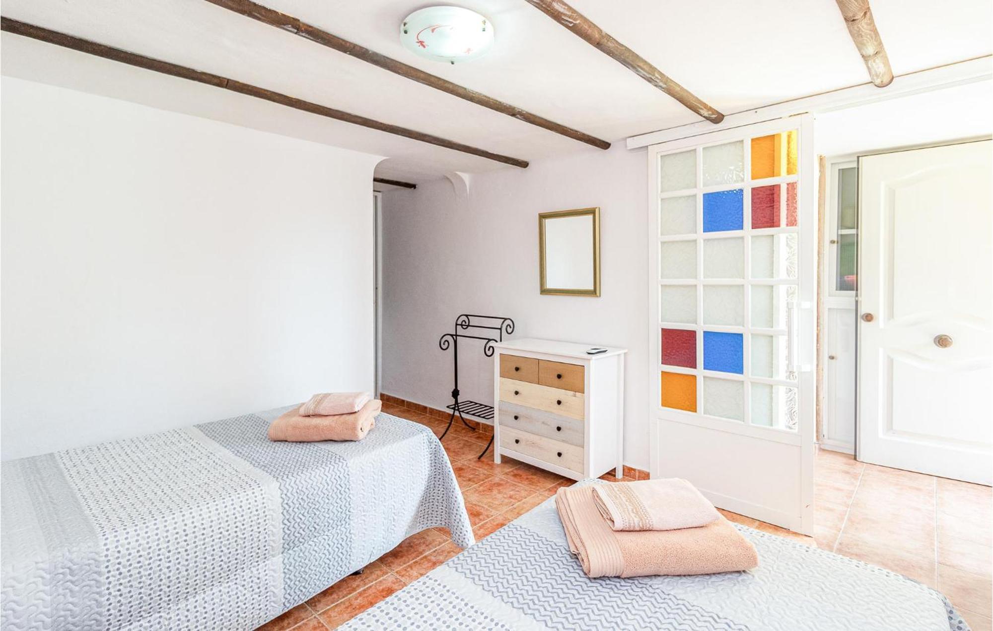 3 Bedroom Awesome In