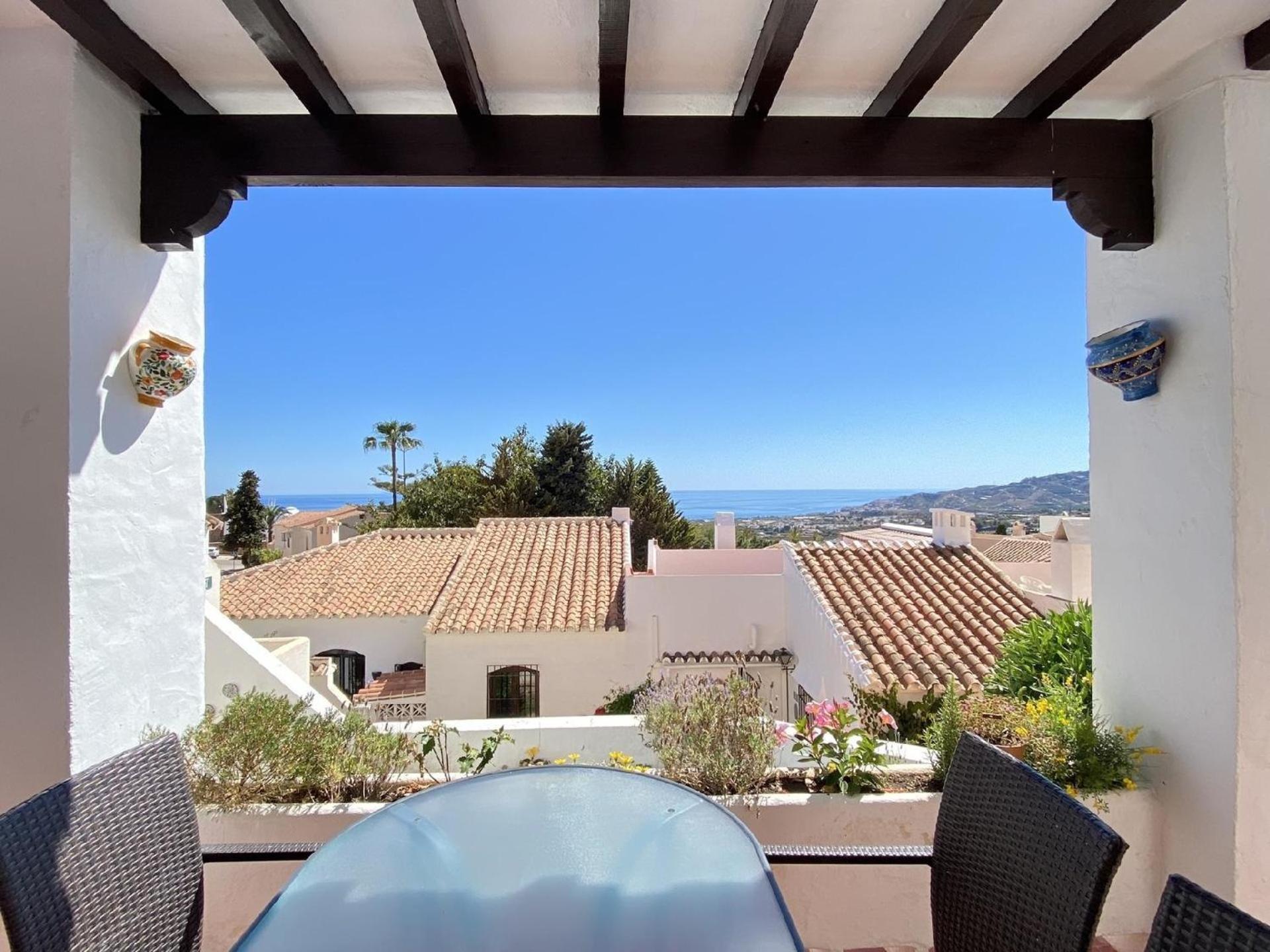 Apartamento Fuer 4 Personen Ca 90 Qm In Nerja, Andalusien Costa Del Sol *
