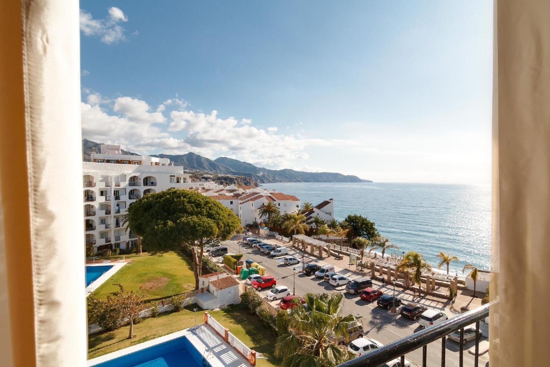 Apartamento Fuer 4 Personen Ca 80 Qm In Nerja, Andalusien Costa Del Sol *