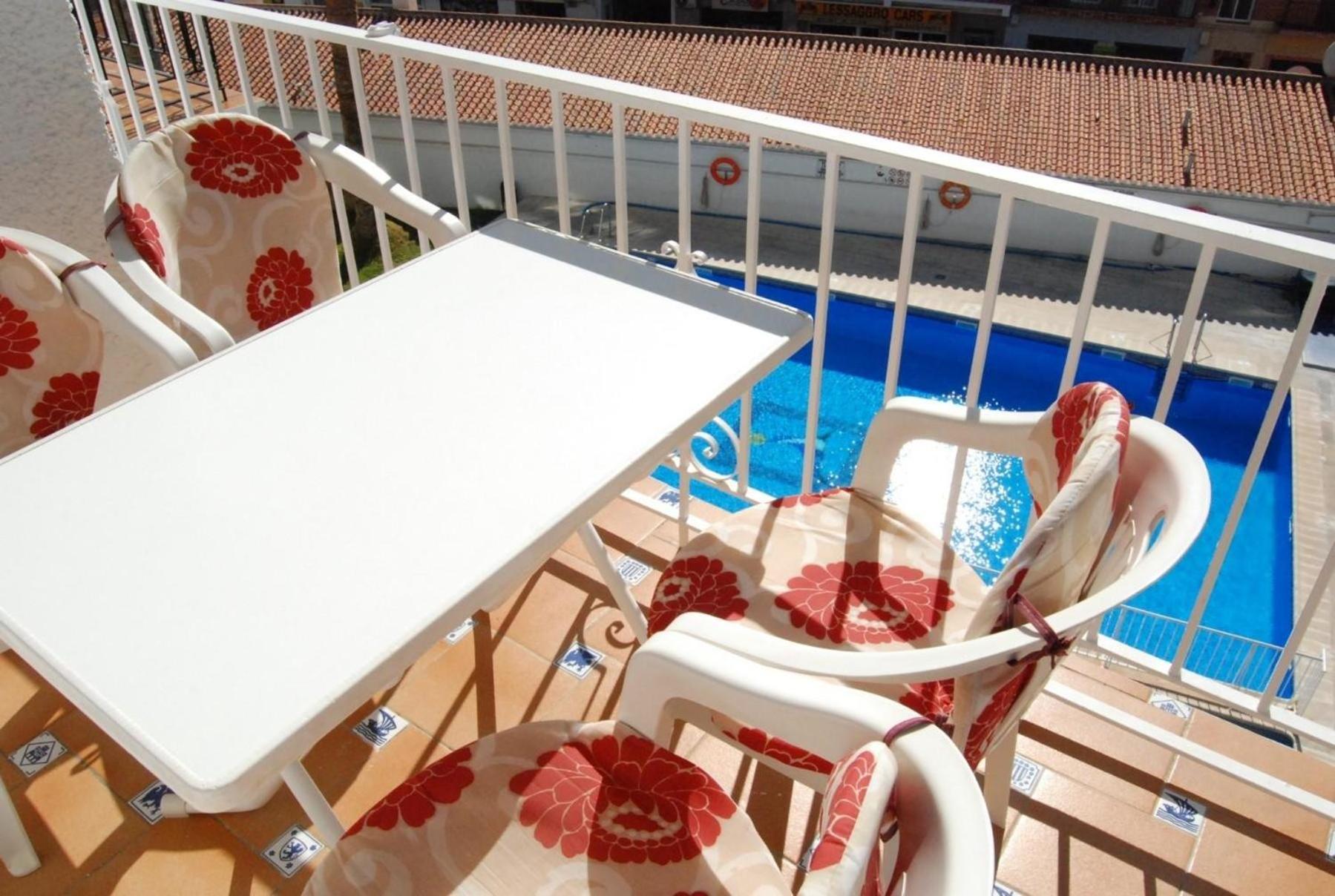 Apartamento Fuer 4 Personen Ca 64 Qm In Nerja, Andalusien Costa Del Sol *