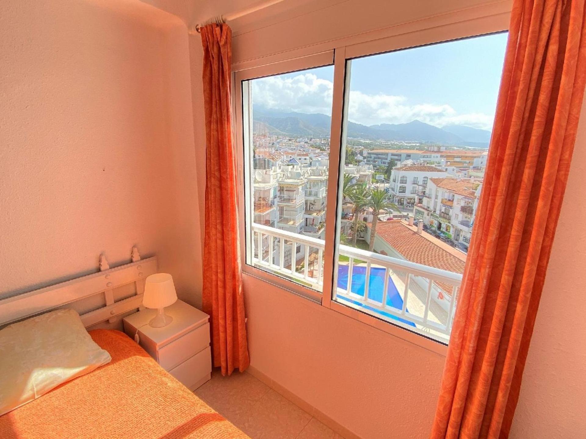 Fuer 3 Personen Ca 60 Qm In Nerja, Andalusien Costa Del Sol Apartamento