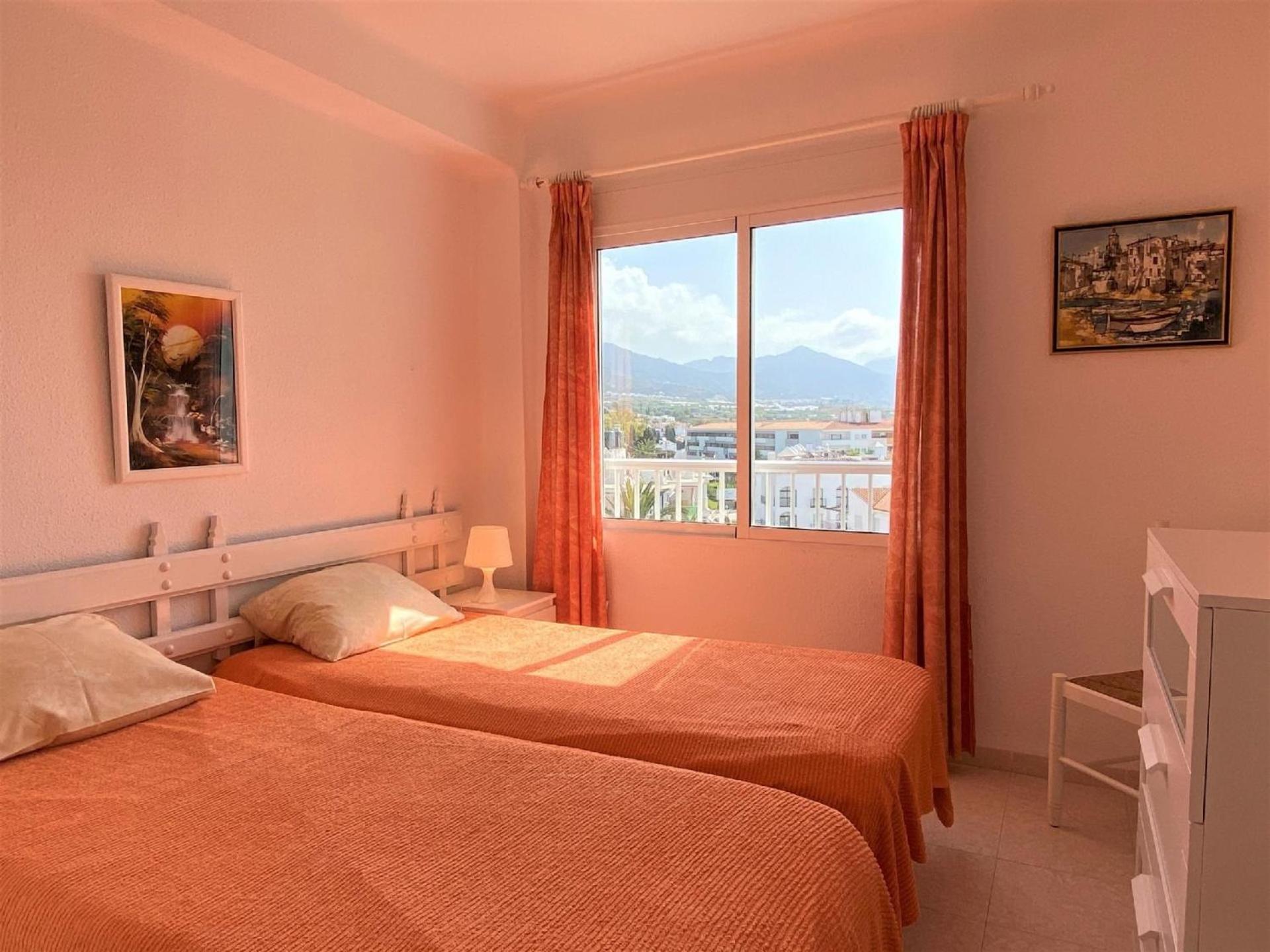 Fuer 3 Personen Ca 60 Qm In Nerja, Andalusien Costa Del Sol