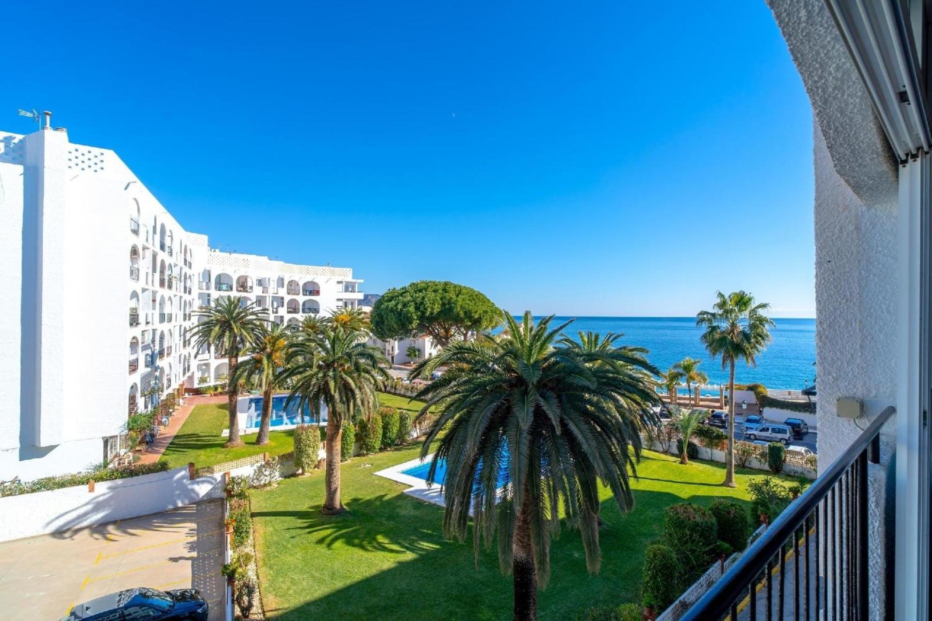 Apartamento Fuer 4 Personen Ca 80 Qm In Nerja, Andalusien Costa Del Sol