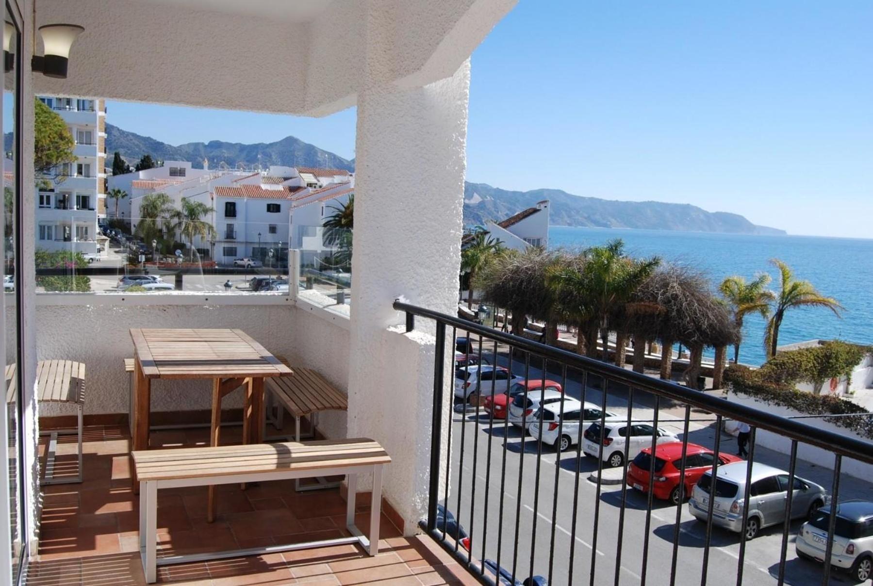 Fuer 6 Personen Ca 120 Qm In Nerja, Andalusien Costa Del Sol Apartment Nerja